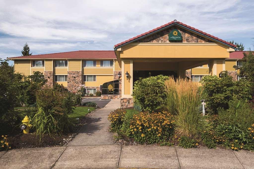 Best Western Plus Parkway Inn Wilsonville Exteriör bild