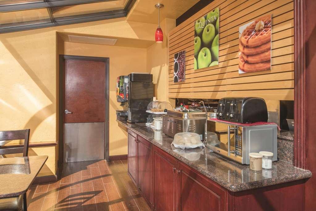 Best Western Plus Parkway Inn Wilsonville Exteriör bild