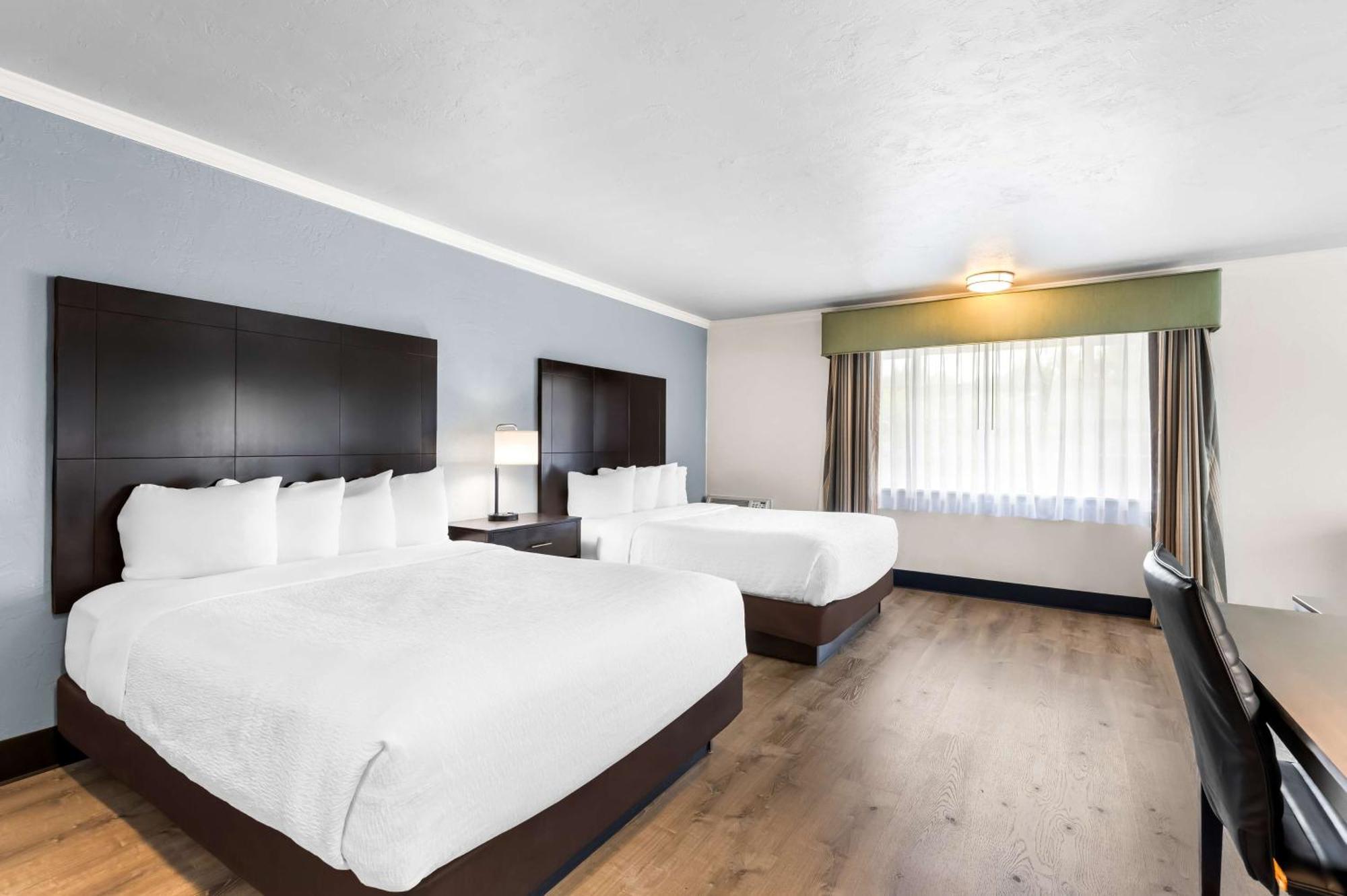 Best Western Plus Parkway Inn Wilsonville Exteriör bild